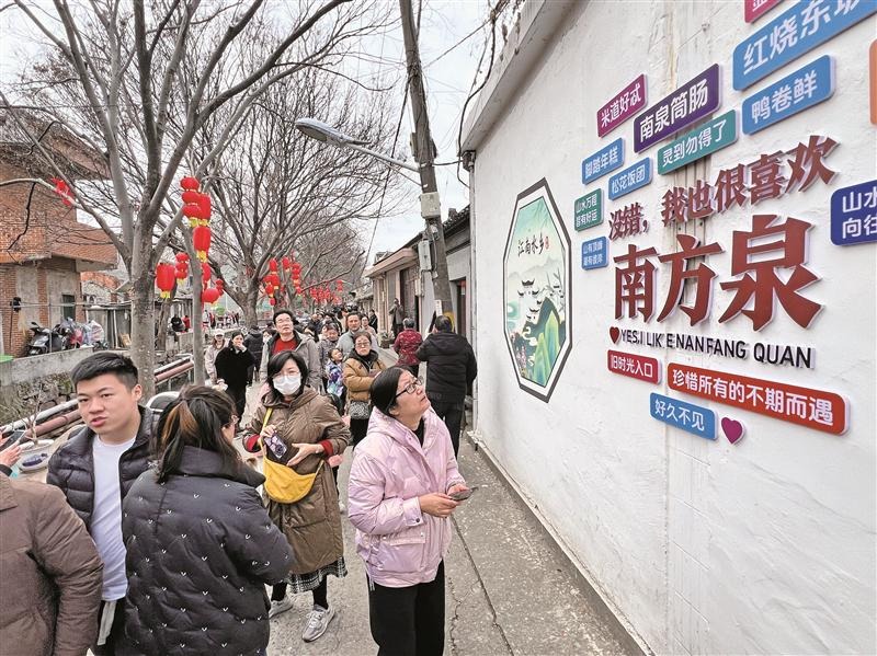 S1帶火的這條老街，來(lái)找“生意”的人多了